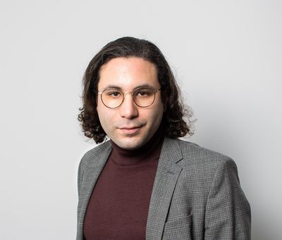 Das Foto zeigt das Porträt von Jerome Lenzen